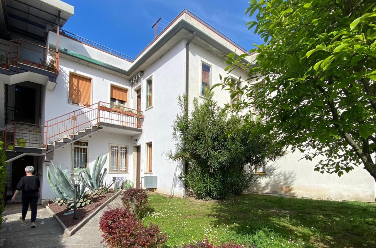 Andry House Apartman Peschiera del Garda Kültér fotó